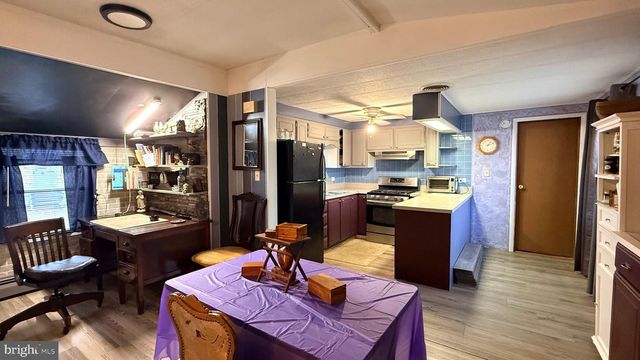 101 COUNTRY LN, Buena, NJ 08310