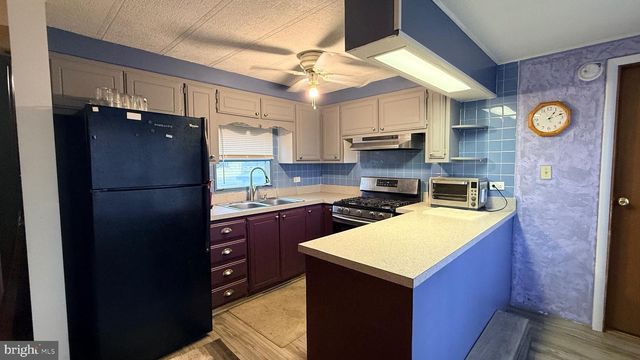 101 COUNTRY LN, Buena, NJ 08310