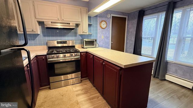 101 COUNTRY LN, Buena, NJ 08310