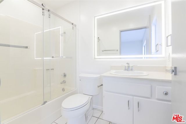 1931 Malcolm Avenue 201, Los Angeles, CA 90025