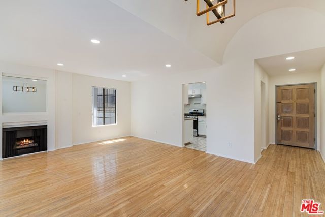 1931 Malcolm Avenue 201, Los Angeles, CA 90025