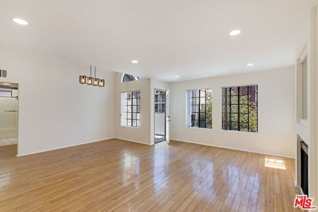 1931 Malcolm Avenue 201, Los Angeles, CA 90025