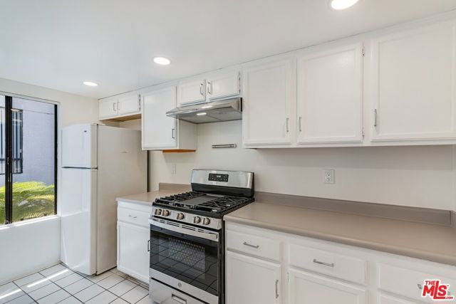 1931 Malcolm Avenue 201, Los Angeles, CA 90025