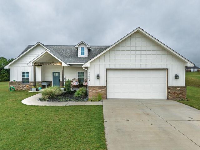 44008 Silver Spur, Shawnee, OK 74801
