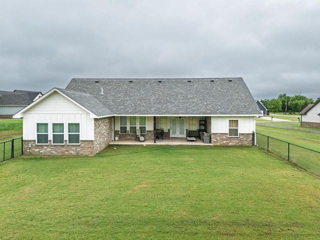 44008 Silver Spur, Shawnee, OK 74801