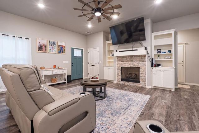44008 Silver Spur, Shawnee, OK 74801