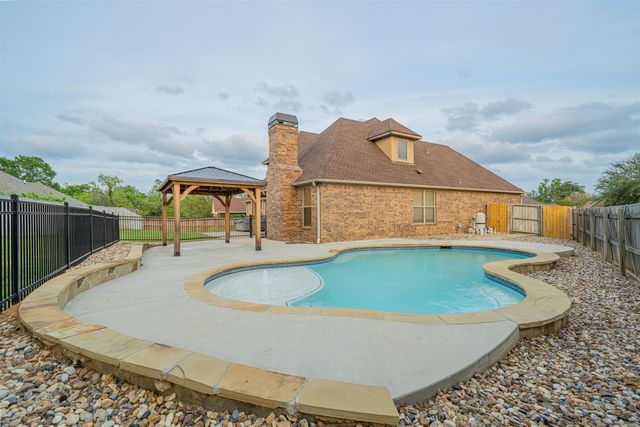 3 Baylee Dr., Longview, TX 75605