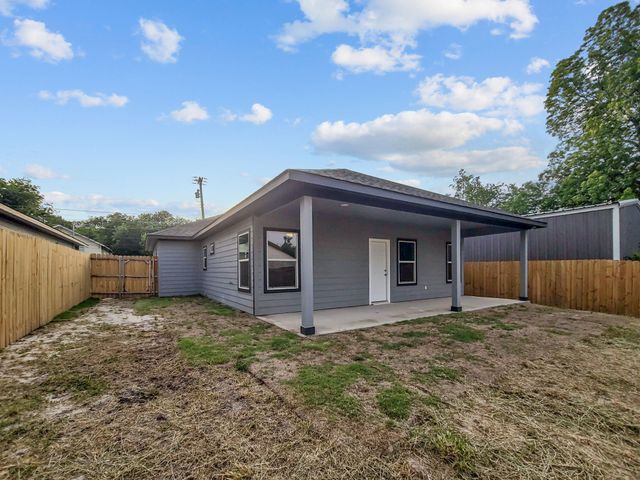 1223 Wesley Street, Greenville, TX 75401