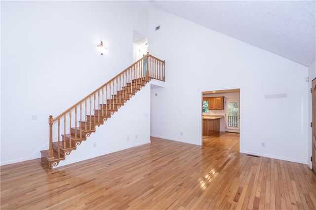 7 Lakeview Circle, Ellijay, GA 30536