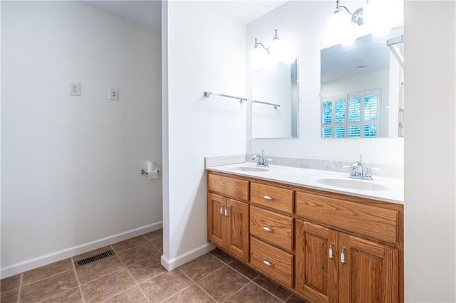 7 Lakeview Circle, Ellijay, GA 30536