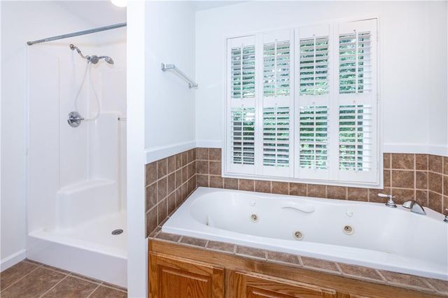 7 Lakeview Circle, Ellijay, GA 30536