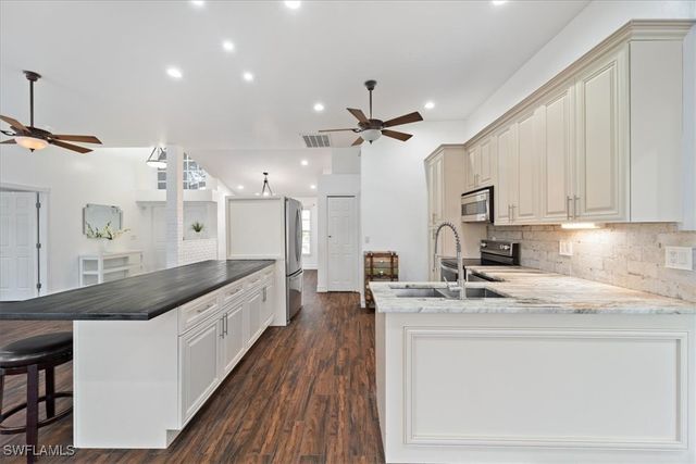 12596 Shannondale DR, Fort Myers, FL 33913