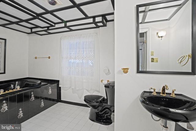 12737 TRIPLE CROWN RD, Gaithersburg, MD 20878