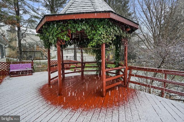 12737 TRIPLE CROWN RD, Gaithersburg, MD 20878