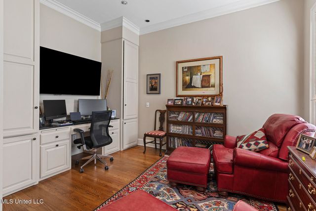 450 Saint Andrews Drive, Jackson, MS 39211