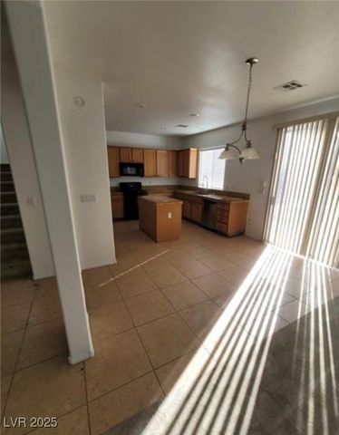 7879 Villa Pintura Avenue, Las Vegas, NV 89131