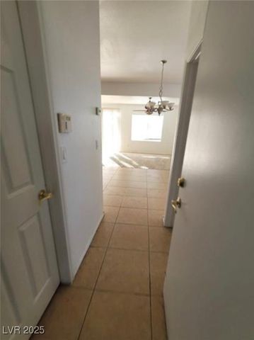 7879 Villa Pintura Avenue, Las Vegas, NV 89131