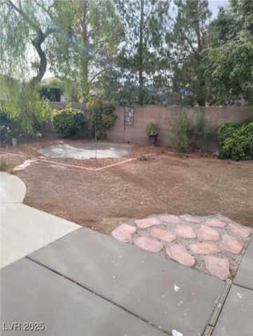 7879 Villa Pintura Avenue, Las Vegas, NV 89131