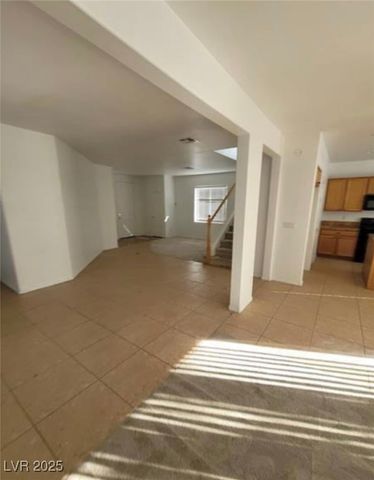 7879 Villa Pintura Avenue, Las Vegas, NV 89131