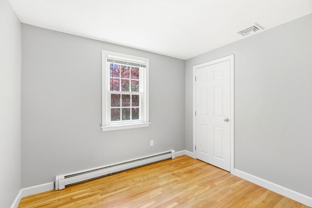 15 May Elm Ln, Norwell, MA 02061