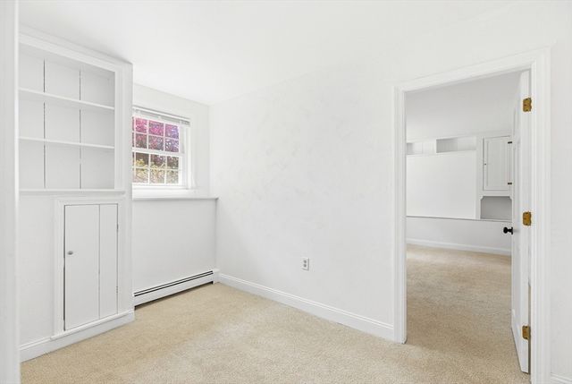 15 May Elm Ln, Norwell, MA 02061