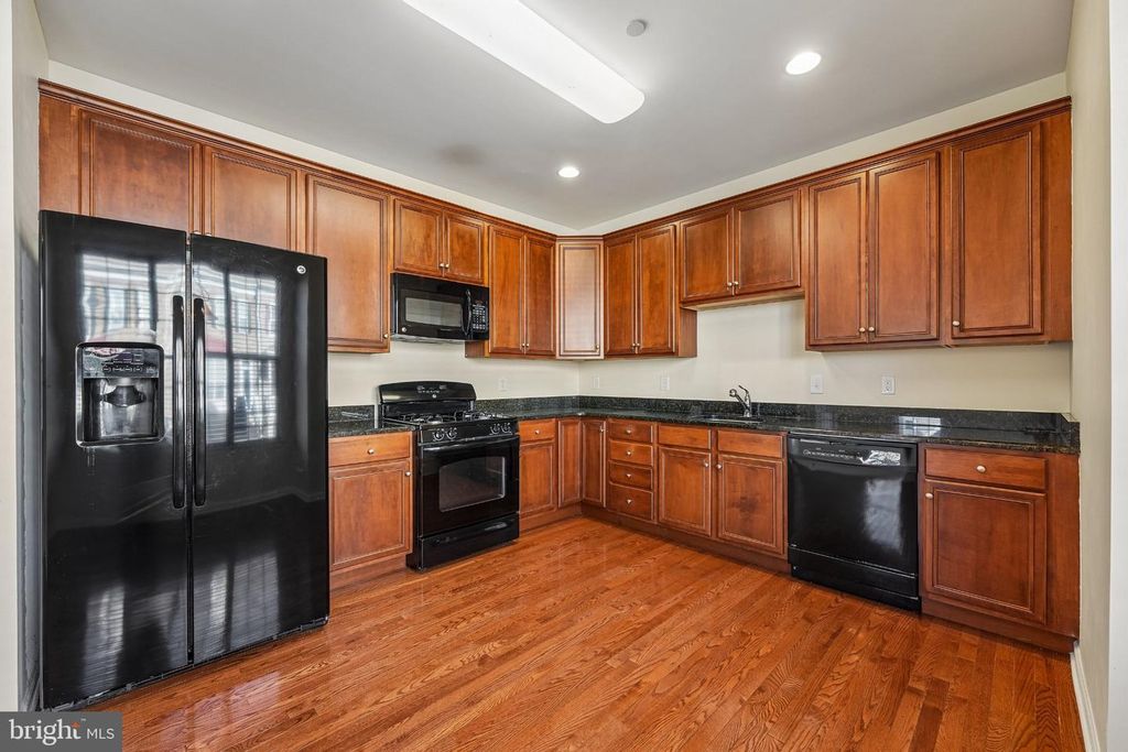 329 KATIE LN, PERKASIE, PA 18944 — photo 4