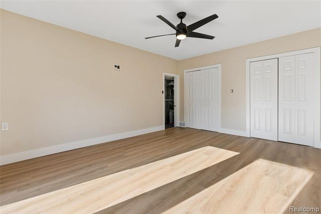 413 5th Street, Fenton, MI 48430