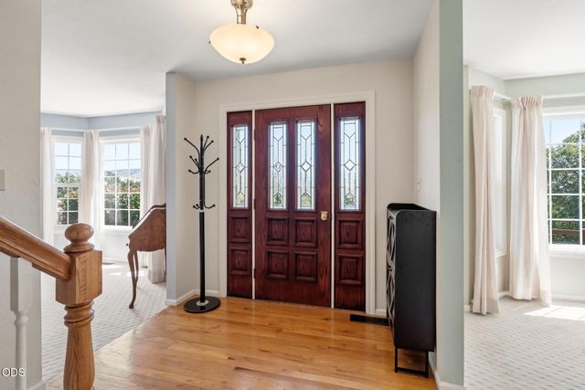 197 Timberlake Drive, Ashland, OR 97520