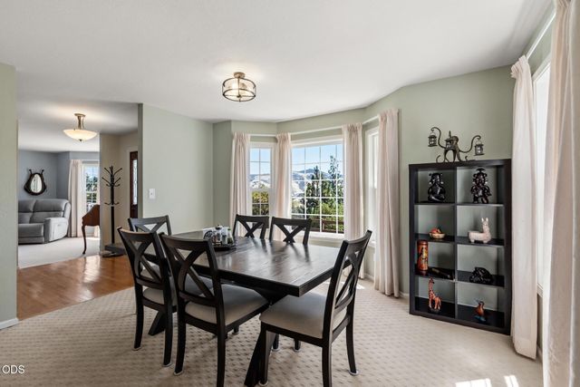 197 Timberlake Drive, Ashland, OR 97520
