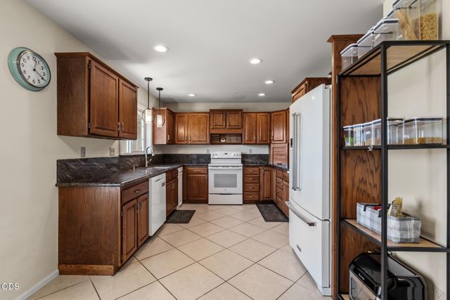 197 Timberlake Drive, Ashland, OR 97520