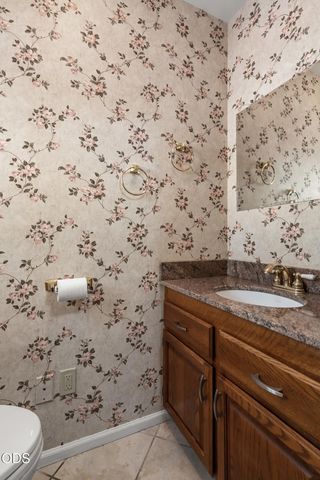 197 Timberlake Drive, Ashland, OR 97520