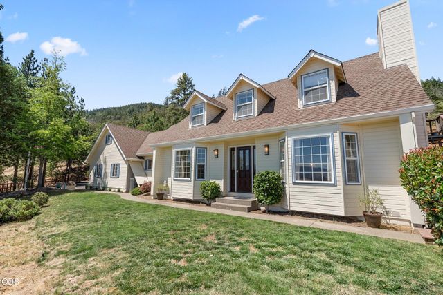 197 Timberlake Drive, Ashland, OR 97520