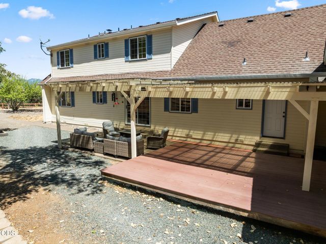 197 Timberlake Drive, Ashland, OR 97520