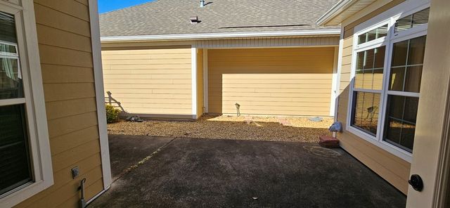 206 Hidden Creek Circle, Dothan, AL 36301