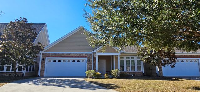 206 Hidden Creek Circle, Dothan, AL 36301