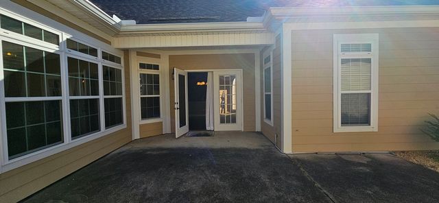 206 Hidden Creek Circle, Dothan, AL 36301