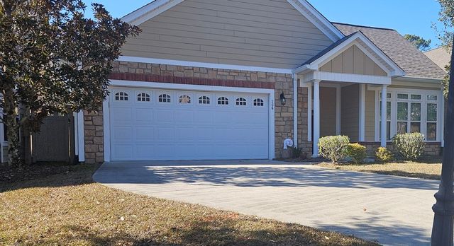 206 Hidden Creek Circle, Dothan, AL 36301