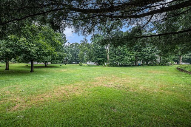 380 Centreville Road, Constantine Vllg, MI 49042