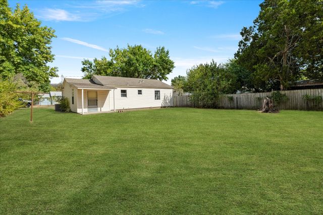 2411 Denison Street, Denton, TX 76201