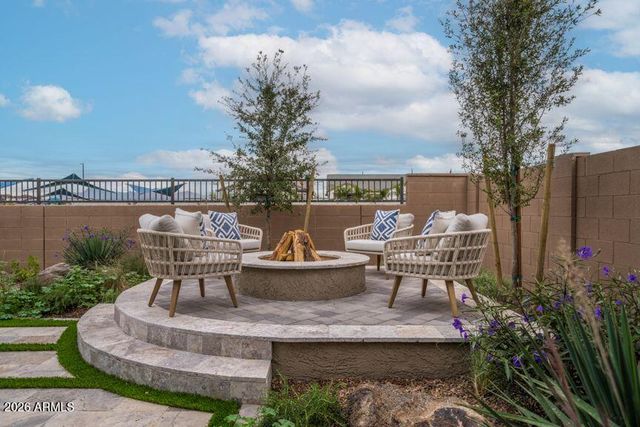 3833 S DAISY Avenue, Mesa, AZ 85212