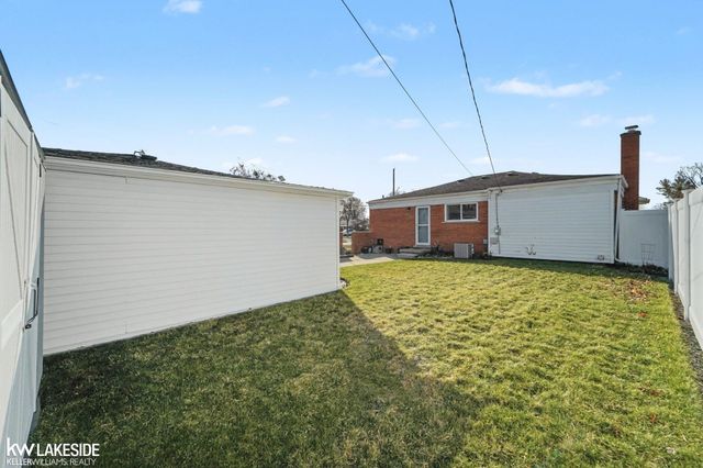 1421 Beaupre Avenue, Madison Heights, MI 48071