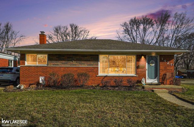 1421 Beaupre Avenue, Madison Heights, MI 48071