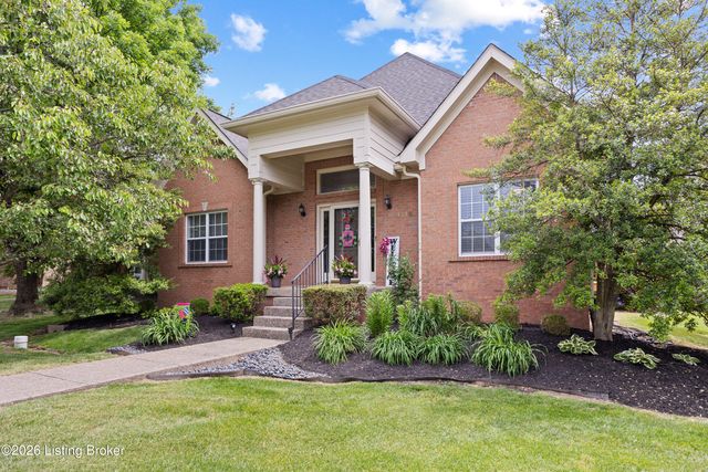 1116 Silvercrest Ln, Louisville, KY 40223