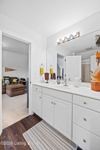 1116 Silvercrest Ln, Louisville, KY 40223