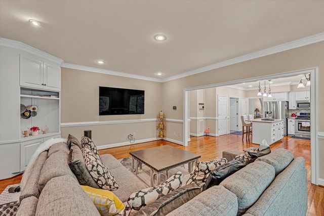 6516 Hidden Woods DR, Roanoke, VA 24018