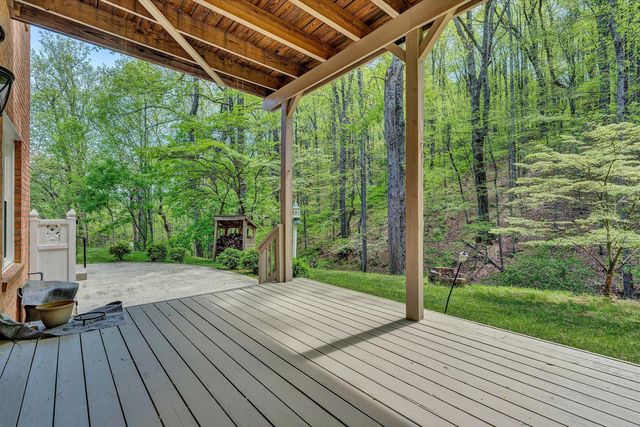 6516 Hidden Woods DR, Roanoke, VA 24018