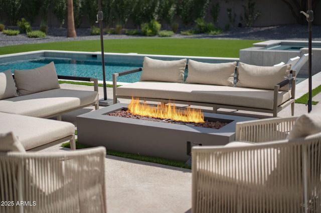 4039 E RANCHO Drive, Phoenix, AZ 85018