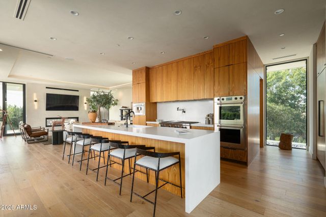 4039 E RANCHO Drive, Phoenix, AZ 85018