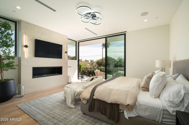 4039 E RANCHO Drive, Phoenix, AZ 85018