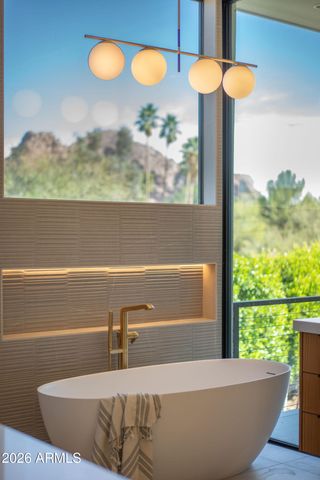 4039 E RANCHO Drive, Phoenix, AZ 85018